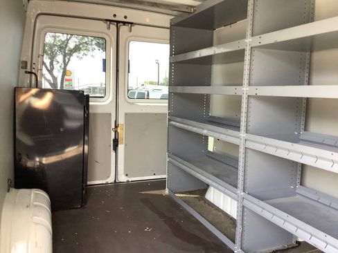 Used 2003 Dodge Sprinter 2500 RWD image 38