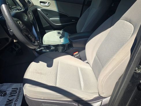 Used 2018 Hyundai Santa Fe Sport FWD image 9