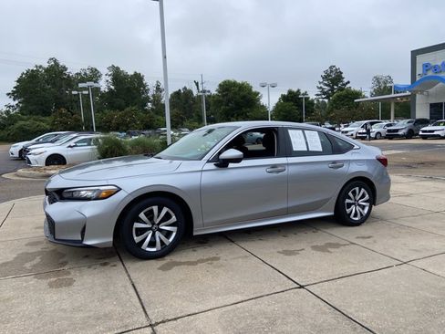 Used 2025 Honda Civic LX image 7