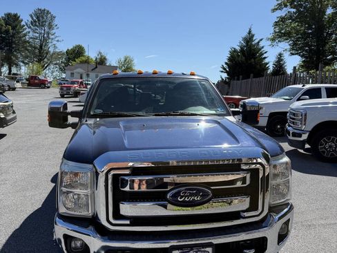 Used 2011 Ford F350 Lariat w/ Chrome Pkg AWD/4WD image 3