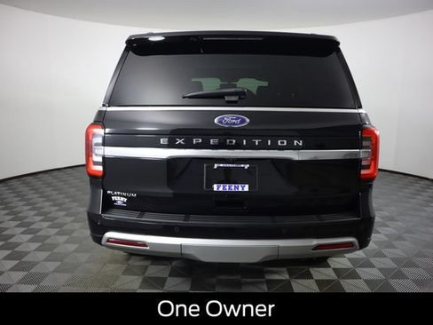 Used 2023 Ford Expedition Platinum AWD/4WD image 5