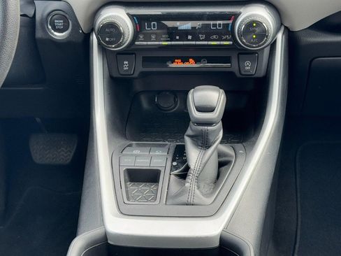 Used 2024 Toyota RAV4 XLE image 14