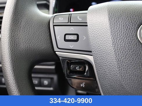 Used 2025 Toyota Camry LE image 23