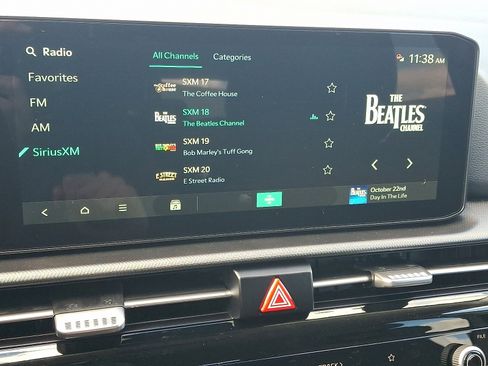 New 2026 Kia Sportage LX image 11