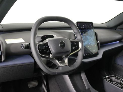 New 2026 Volvo EX30 Ultra image 8