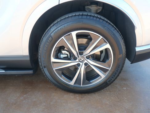 Used 2024 Lexus RX 350 Premium image 7