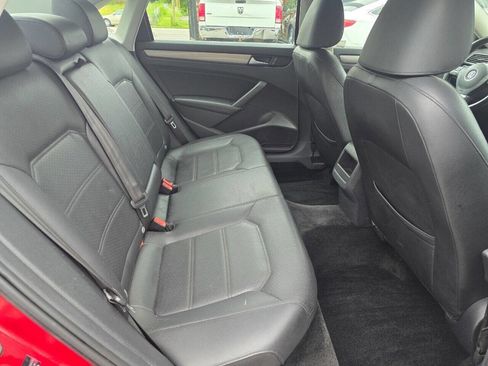Used 2015 Volkswagen Passat 1.8T Limited Edition image 22