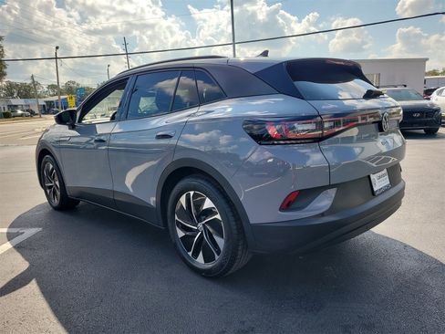 Used 2022 Volkswagen ID.4 Pro S image 8