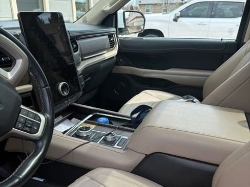 Certified 2022 Ford Expedition Max Limited AWD/4WD image 12