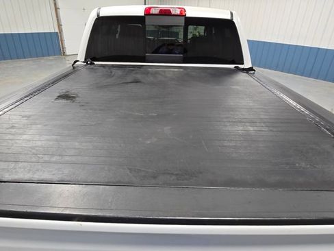 Used 2017 Chevrolet Silverado 1500 High Country image 41