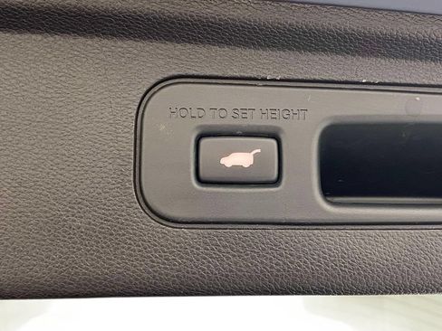 Used 2023 Honda Odyssey Touring image 10