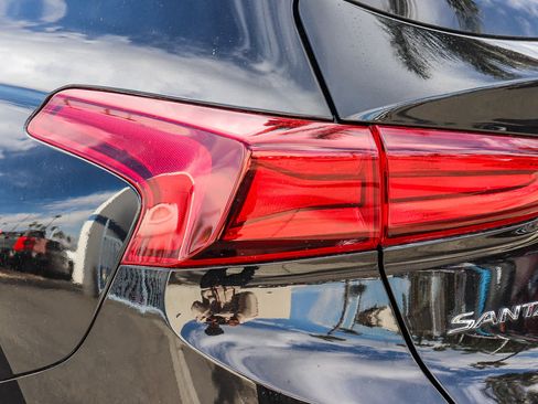 Used 2020 Hyundai Santa Fe SEL image 7