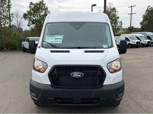 New 2026 Ford Transit 150 148 Medium Roof w/ Load Area Protection Package image 2
