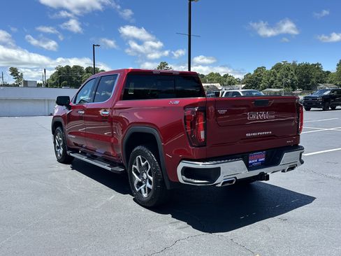 Used 2025 GMC Sierra 1500 SLT w/ SLT Premium Plus Package AWD/4WD image 5
