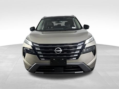 Used 2025 Nissan Rogue SL AWD/4WD image 5