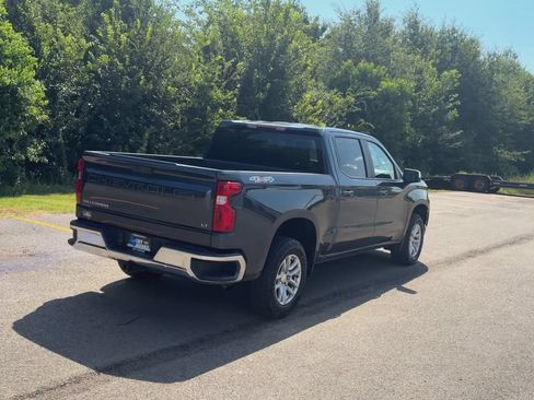 Used 2021 Chevrolet Silverado 1500 LT w/ Bed Protection Package AWD/4WD image 8
