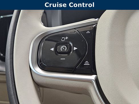 New 2025 Volvo XC60 T8 Core w/ Protection Package Premier image 34