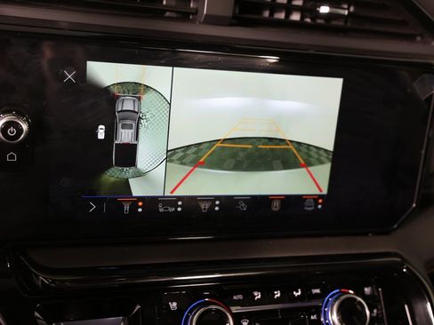 Used 2025 GMC Sierra 1500 AT4 w/ AT4 Premium Package image 23