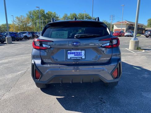 Certified 2025 Subaru Crosstrek 2.5i Limited w/ Crosstrek Mirror Package image 6