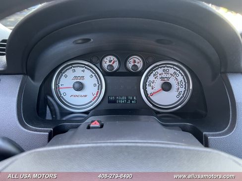 Used 2010 Ford Focus SE FWD image 28