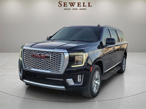 Used 2023 GMC Yukon XL Denali image 1