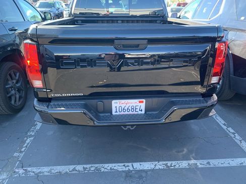 Used 2025 Chevrolet Colorado W/T image 6