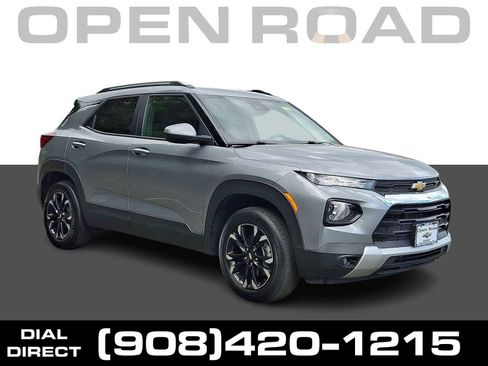 Used 2023 Chevrolet TrailBlazer LT w/ Convenience Package AWD/4WD image 1