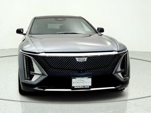 Used 2023 Cadillac Lyriq AWD image 2