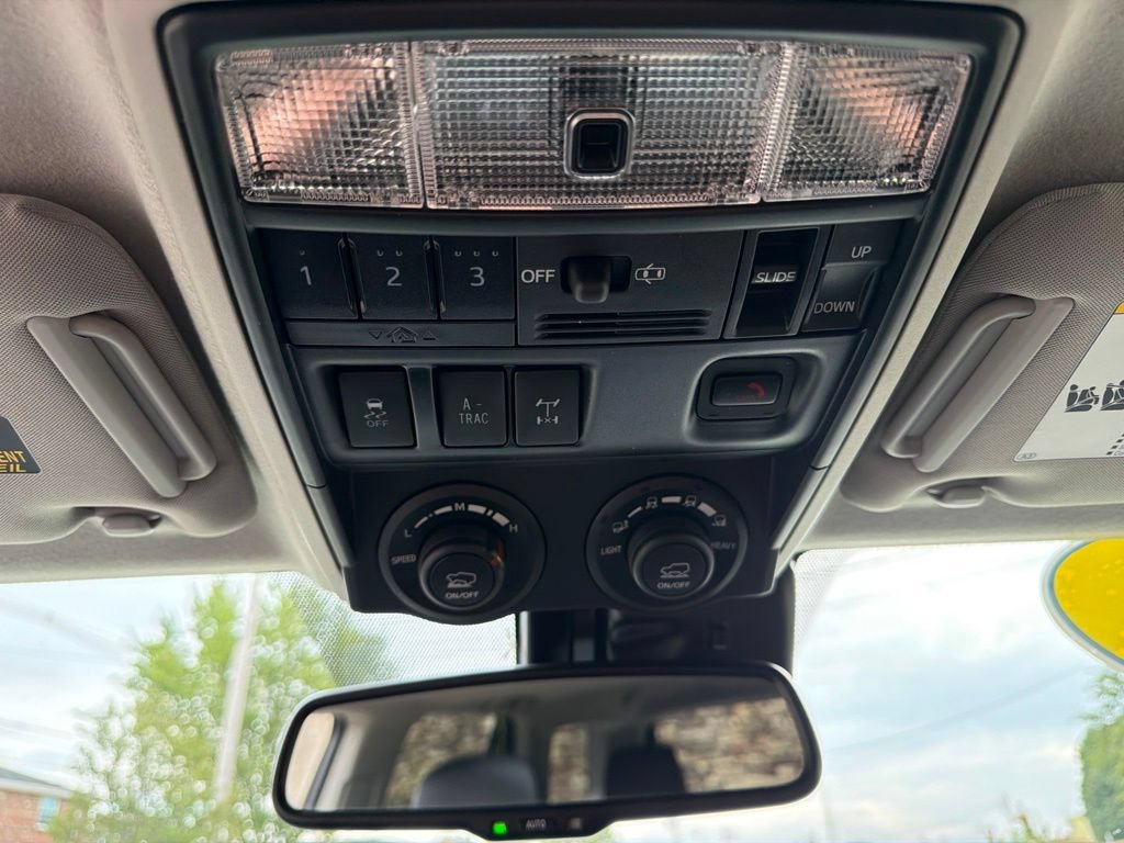 Used 2022 Toyota 4Runner TRD Pro AWD/4WD image 27