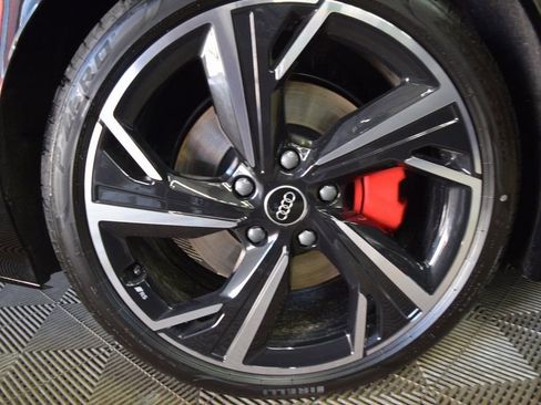 New 2025 Audi S6 e-tron Premium Plus image 11