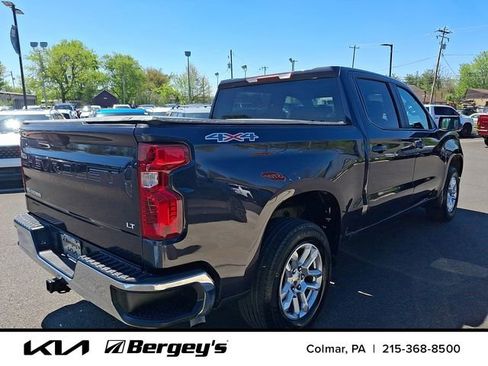 Used 2023 Chevrolet Silverado 1500 LT AWD/4WD image 5