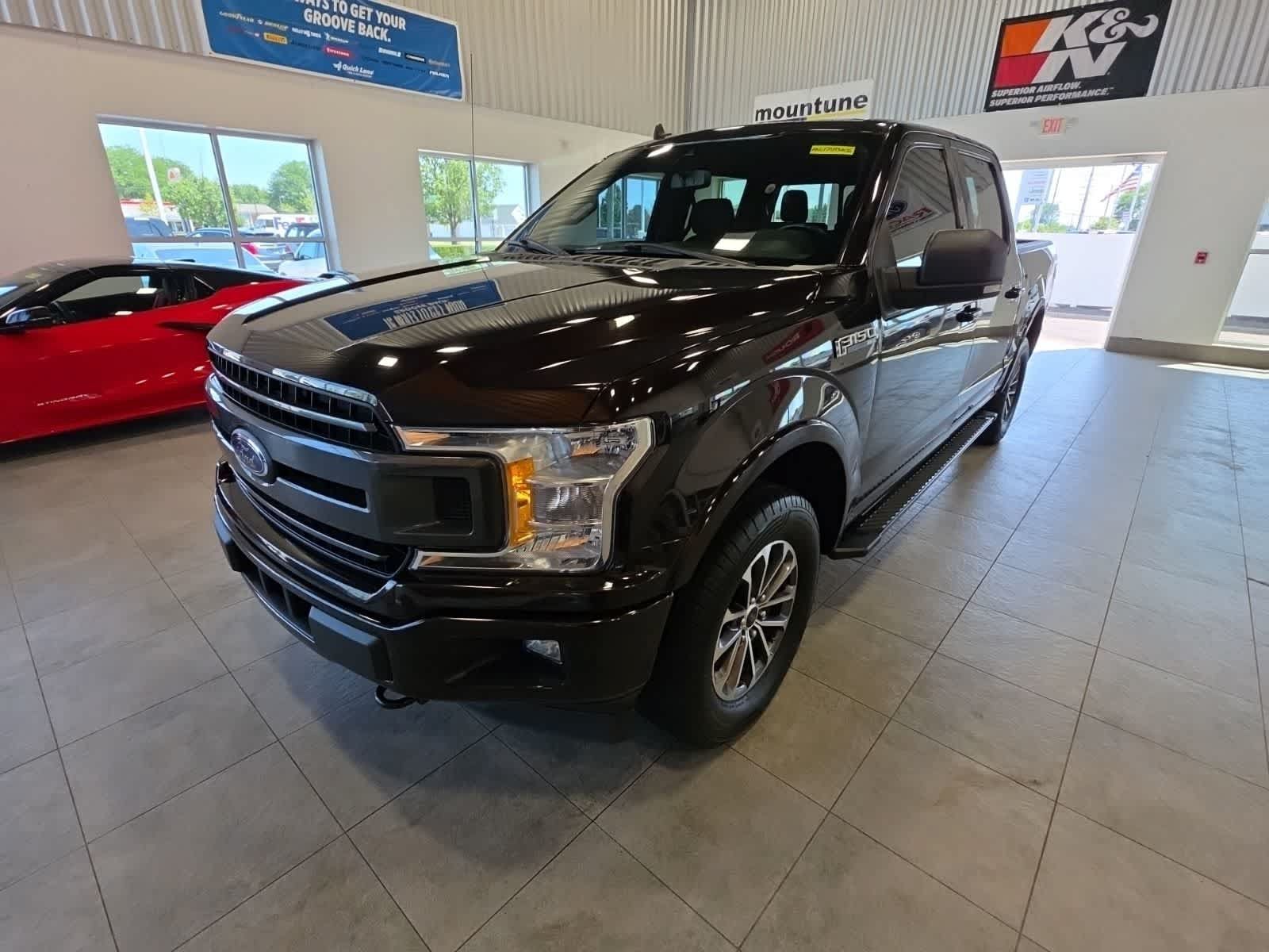 Used 2020 Ford F150 XLT w/ Equipment Group 302A Luxury AWD/4WD image 2