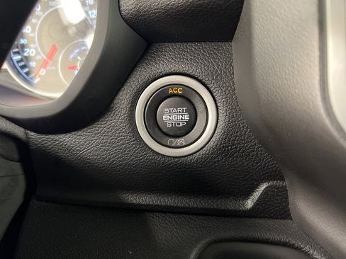 Used 2022 RAM 2500 Big Horn w/ Level C Equiment Group image 17