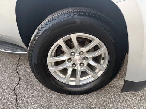 Used 2015 GMC Yukon XL SLT image 53