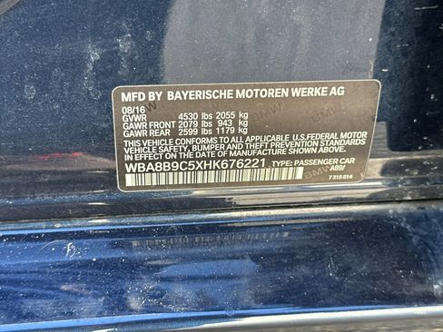Used 2017 BMW 330i Sedan RWD image 35
