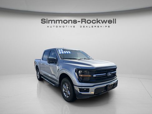 Used 2024 Ford F150 XLT AWD/4WD image 6