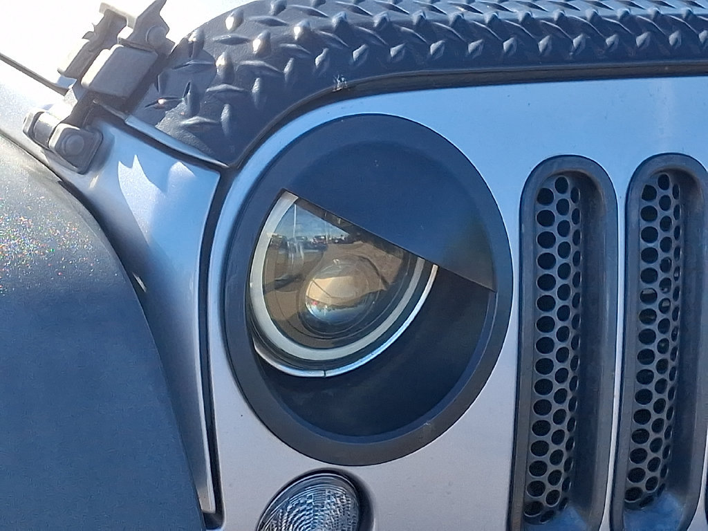 Used 2014 Jeep Wrangler Unlimited Sport w/ Quick Order Package 24S AWD/4WD image 8