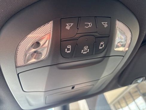 New 2026 Chrysler Pacifica Select w/ S Appearance Package FWD image 22