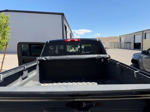 Used 2018 Chevrolet Silverado 1500 LTZ w/ LTZ Plus Package AWD/4WD image 33
