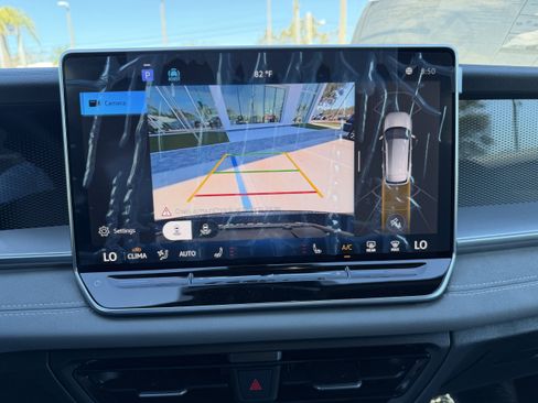 New 2026 Volkswagen Tiguan SE R-Line image 21