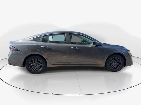 New 2026 Nissan Sentra SV w/ SV Convenience Package FWD image 12