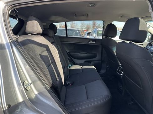 Used 2022 Kia Sportage LX image 35