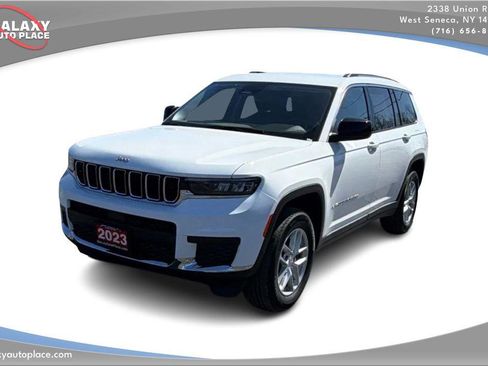 Used 2023 Jeep Grand Cherokee L Laredo AWD/4WD image 1