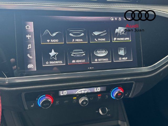 Certified 2025 Audi Q3 2.0T Premium w/ Black Optic Sport Package AWD/4WD image 17