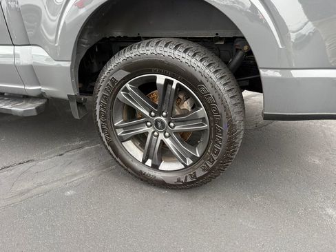 Used 2021 Ford F150 Lariat w/ Equipment Group 502A High image 10