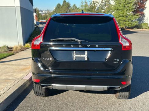 Used 2015 Volvo XC60 T5 w/ Proximity Package image 4