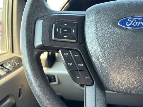 Used 2022 Ford F250 XL w/ Power Equipment Group AWD/4WD image 34