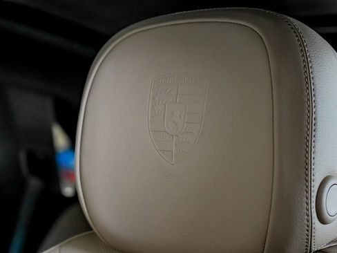 New 2026 Porsche Cayenne image 17