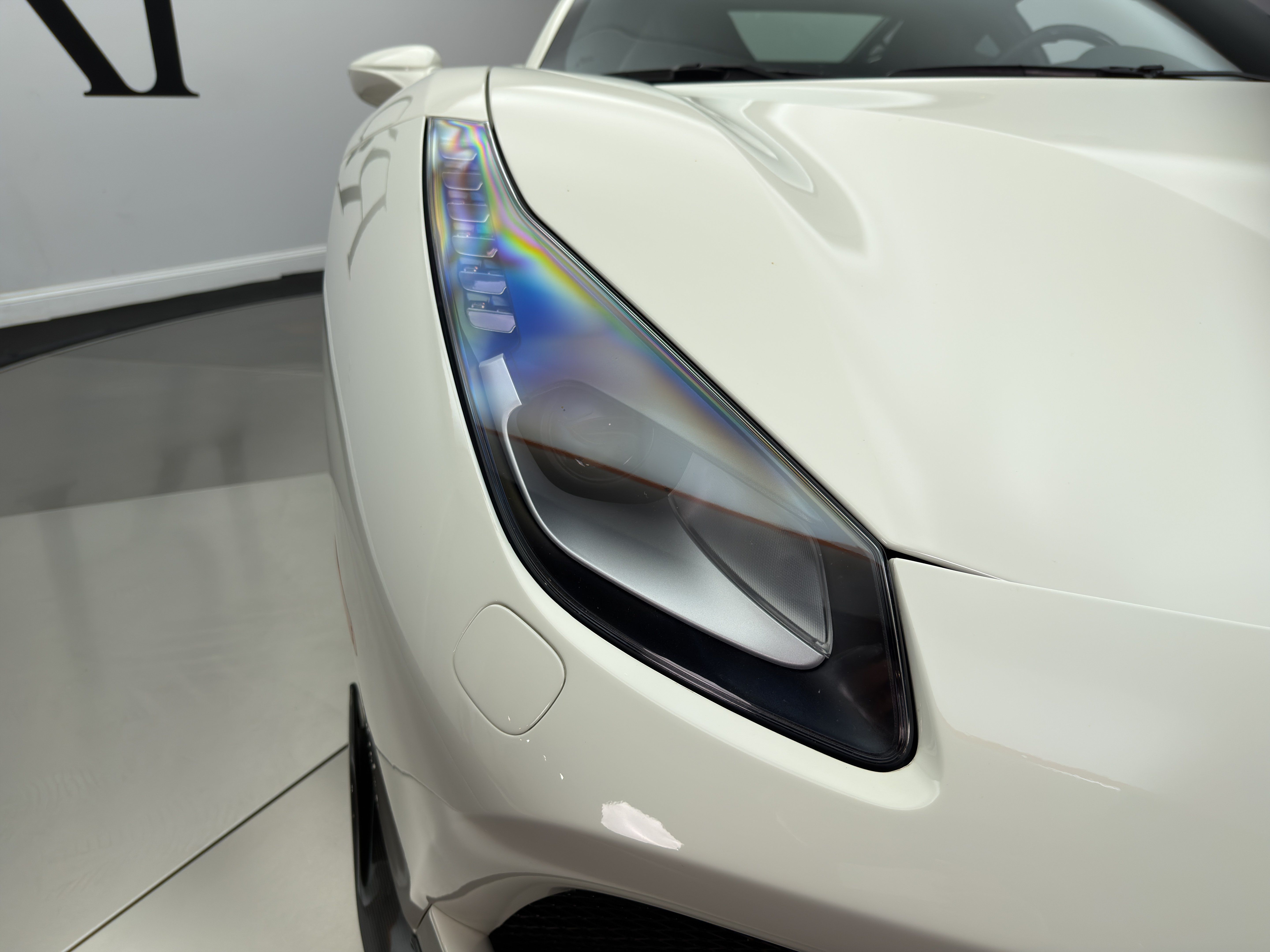 Used 2019 Ferrari 488 GTB RWD image 18