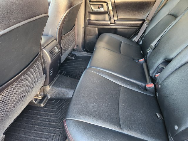 Used 2016 Toyota 4Runner TRD Pro AWD/4WD image 30